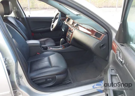 2009 Chevrolet Impala Ltz z USA, uszkodzony, nr VIN 2G1WU57M491223737